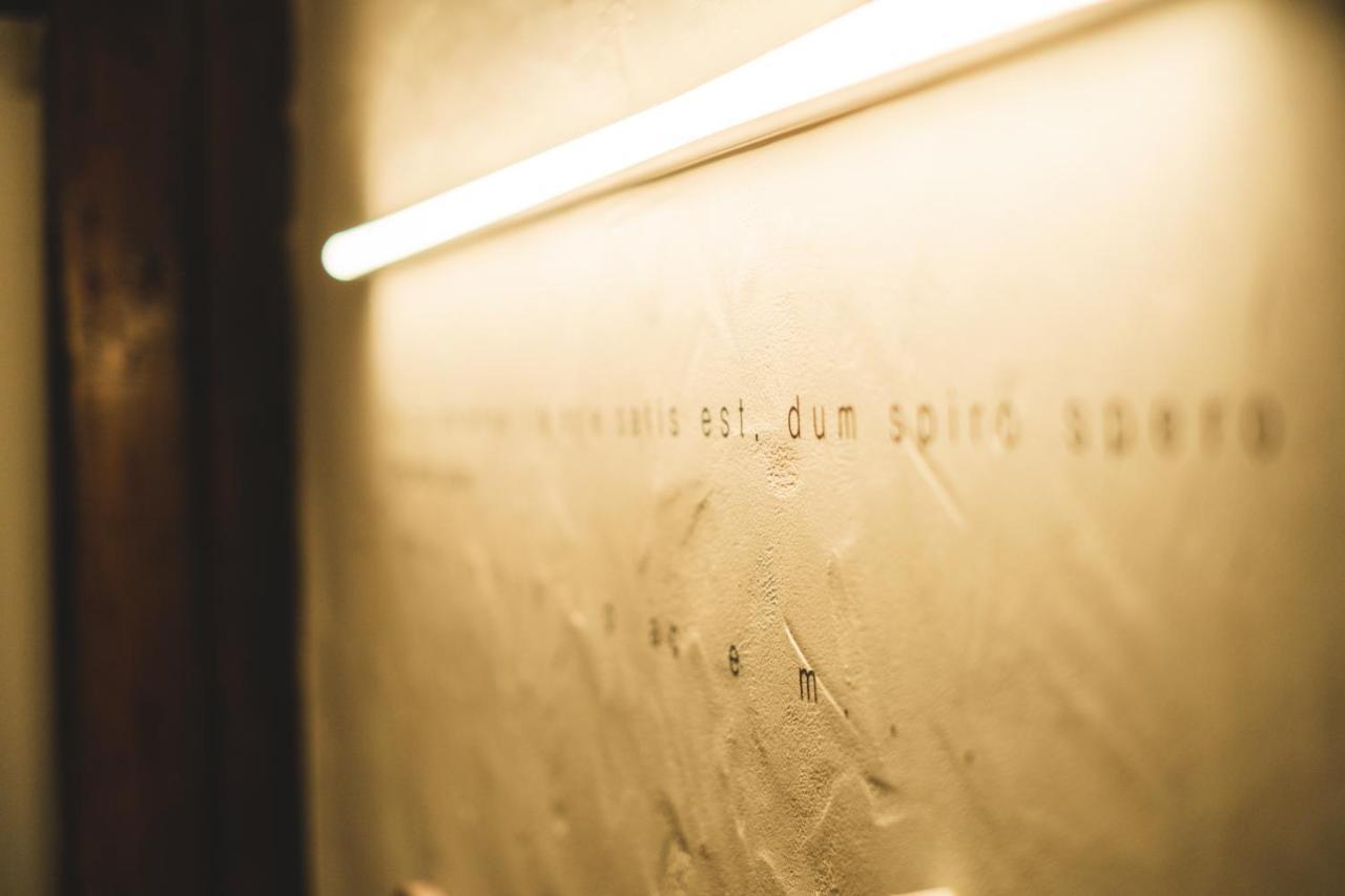 Viva La Vida - Jongno Hanok Private House โซล ภายนอก รูปภาพ